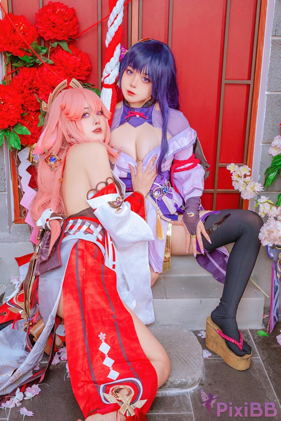 Coser-Byoru-Yae-Miko-x-Raiden-Shogun-PixiBB.COM-014