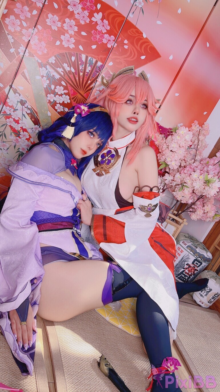 Coser-Byoru-Yae-Miko-x-Raiden-Shogun-PixiBB.COM-073