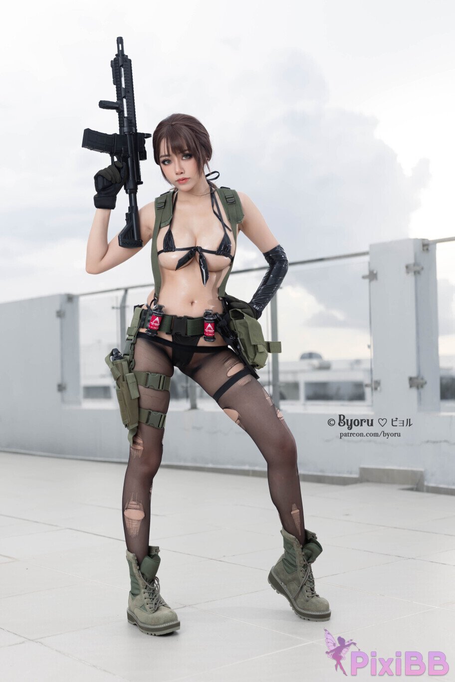 Coser Byoru Quiet Metal Gear Solid PixiBB.COM 012