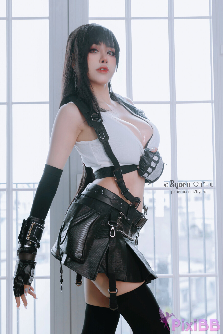 Coser Byoru Tifa Lockhart PixiBB.COM 002