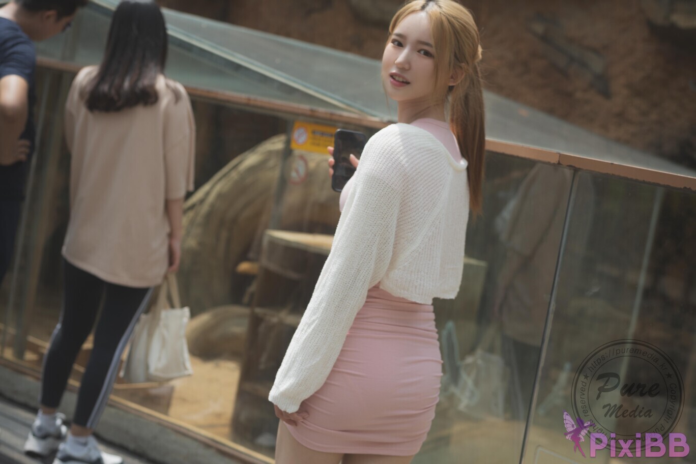 Pure Media Vol.260 Yeha Stick My Tail in The Hole PixiBB.COM 016