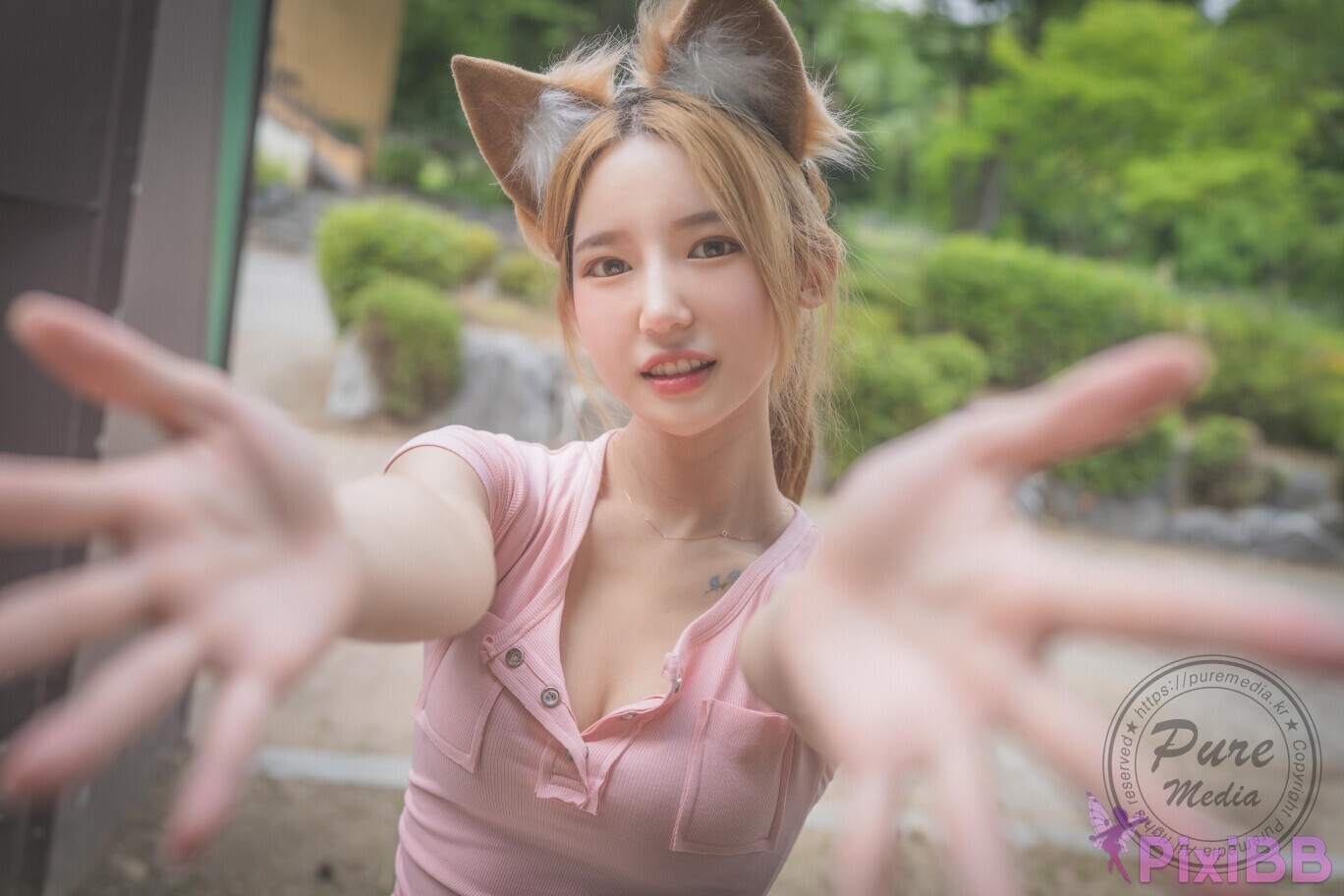 Pure Media Vol.260 Yeha Stick My Tail in The Hole PixiBB.COM 041