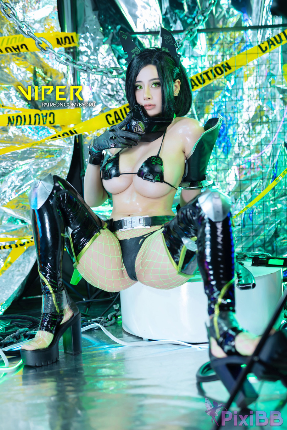 Coser Byoru Viper Valorant PixiBB.COM 018