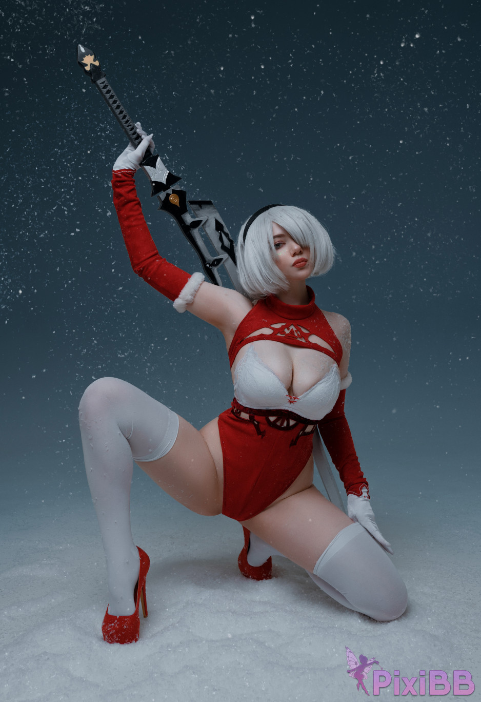 Alina Becker 2B Christmas Nier Automata PixiBB.COM 010