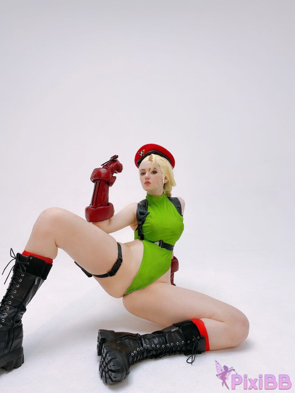 Alina Becker Cammy Street Fighter PixiBB.COM 033