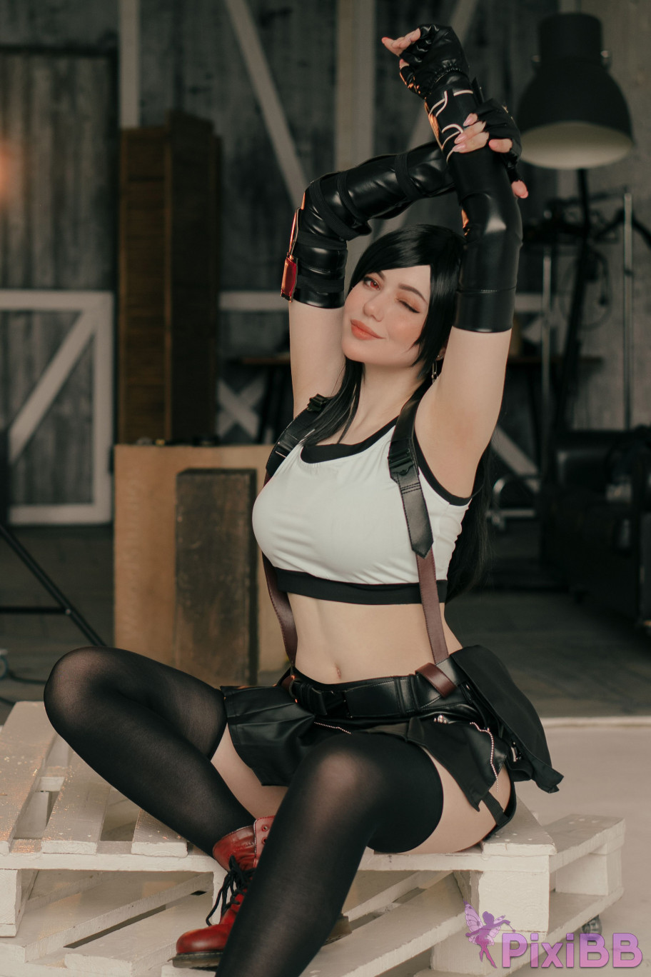 Alina Becker Tifa Lockhart Final Fantasy VII PixiBB.COM 002