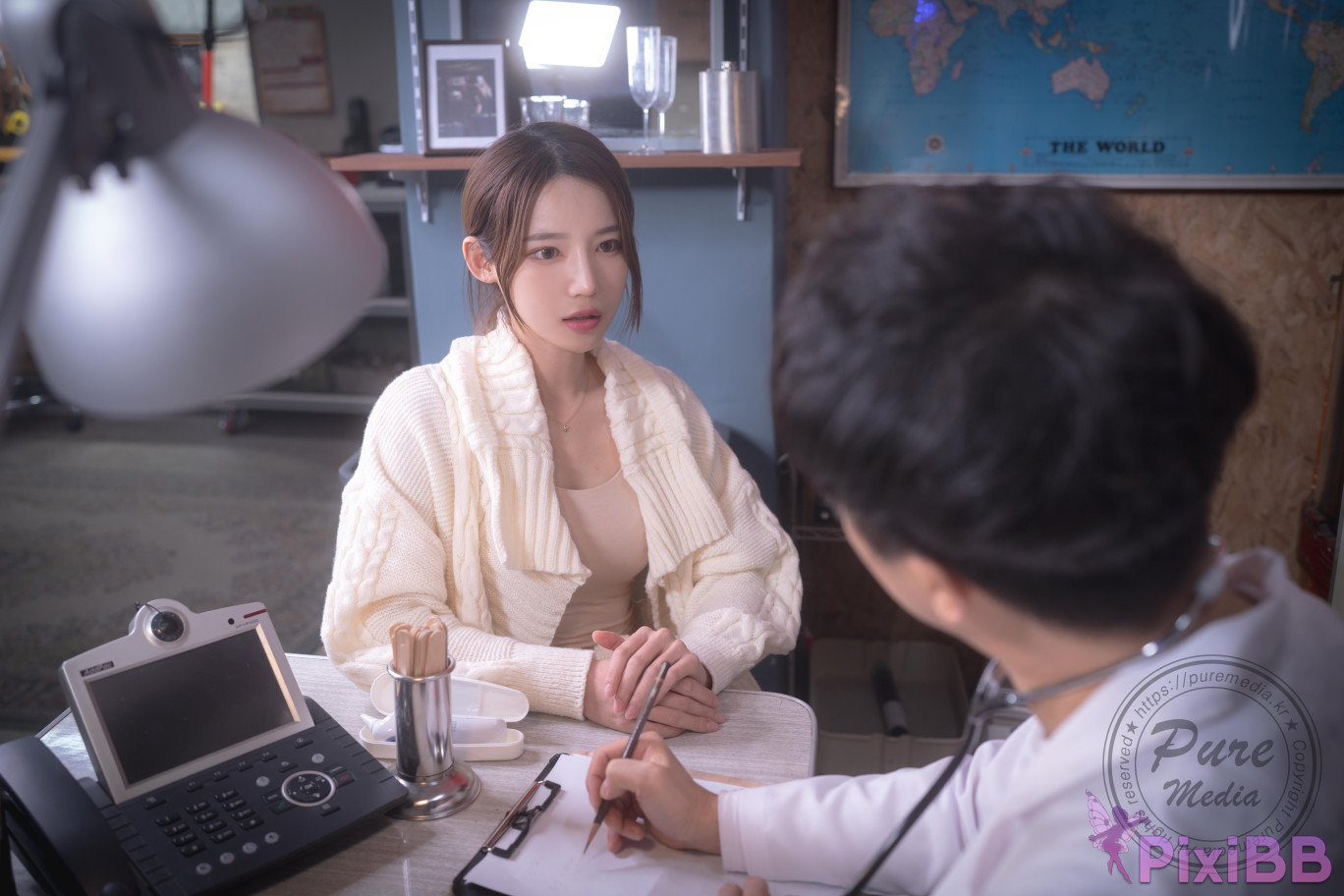 Pure Media Vol.269 Yeha Visit Suspicious Hospital PixiBB.COM 017